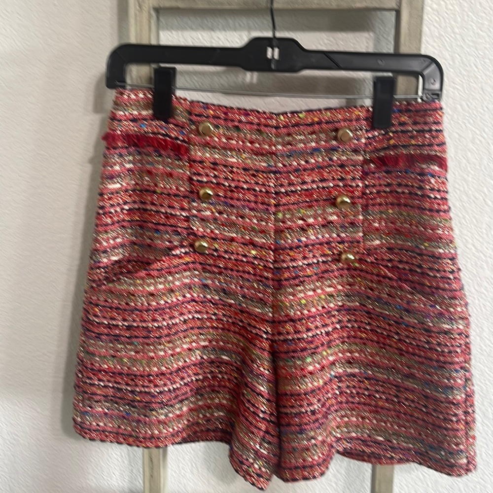 Exquise shorts NWOT